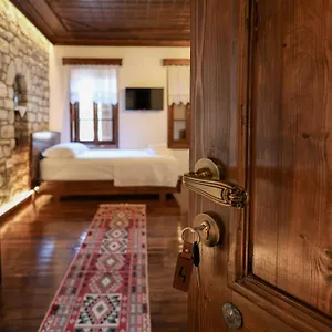oda-e-gurit-boutique.albaniahotels.net/
